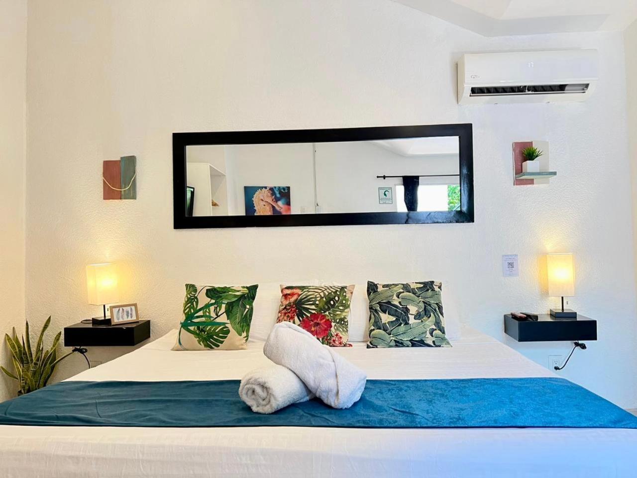 Ocean Lovers Hostel & Apartments Taganga Exterior photo